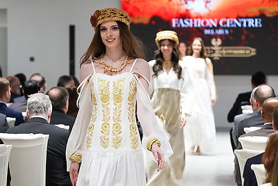 Иностранные дипломаты заговорили на мове. Глава МИД Рыженков встретил их в историческом месте Минска