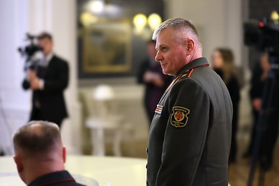 Лукашенко собрал совещание с силовиками. Тема - итоги проверки одной из бригад внутренних войск
