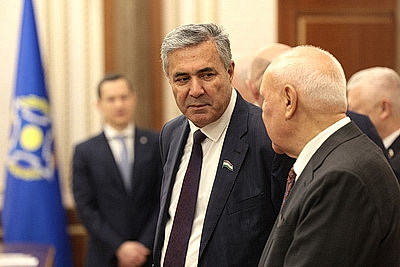 Ипатов - парламентариям ОДКБ: на фоне внешних угроз нацбезопасности Беларусь укрепляет оборонный потенциал