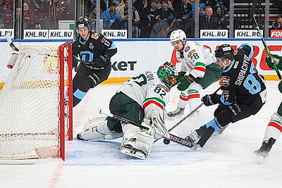 Минские динамовцы повторно проиграли \"Ак Барсу\" в четвертьфинале Кубка Гагарина