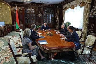Лукашенко провел переговоры со спецпосланником США Коулом