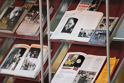 \"Молилось сердце и голос молился\". Вечер памяти Владимира Мулявина прошел в Национальной библиотеке