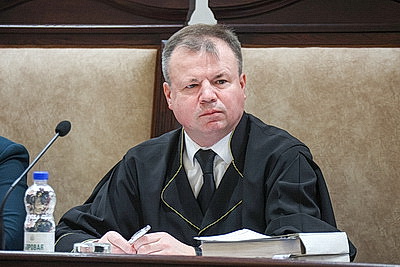 Гособвинитель: Гецявичюс причастен к расстрелу не менее 1 тыс. евреев в Дзержинске