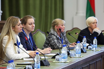 Первый форум женщин-ученых открылся в Минске
