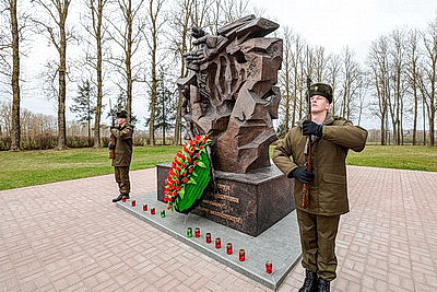 В Беларуси отдали дань уважения бывшим узникам фашистских концлагерей