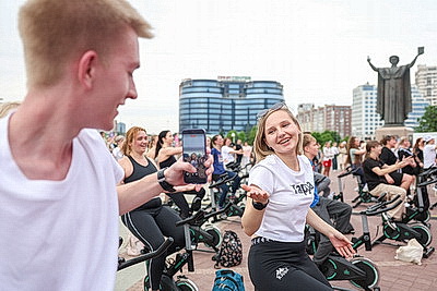 Четыре месяца тренировок и шесть локаций. Минск дал старт сезону \"Спорт для всех\"