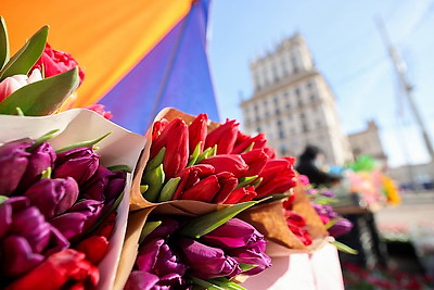 Атмосфера на улицах белорусских городов в преддверии 8 Марта