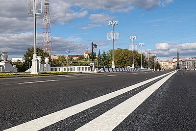 В Минске открыли движение по обновленному мосту через Свислочь