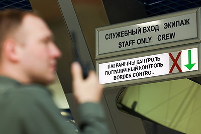 \"Каждый случай с поддельными документами запоминается\". Пограничники о работе в воздушной гавани столицы