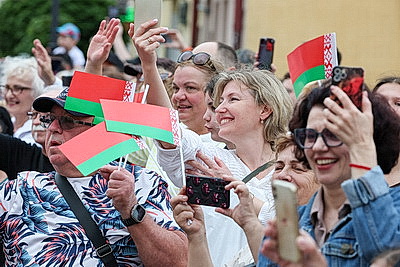 Шествие участников XV Республиканского фестиваля национальных культур состоялось в Гродно