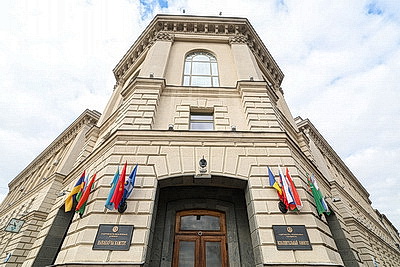 В Минске состоялась церемония гашения конверта с оригинальной маркой к 35-летию СНГ