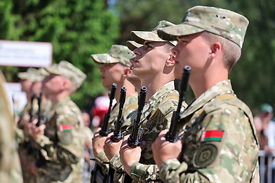 Около 10 тыс. новобранцев приняли военную присягу в Вооруженных Силах Беларуси