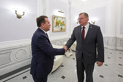 Швед встретился с Чрезвычайным и Полномочным Послом Республики Узбекистан в Республике Беларусь