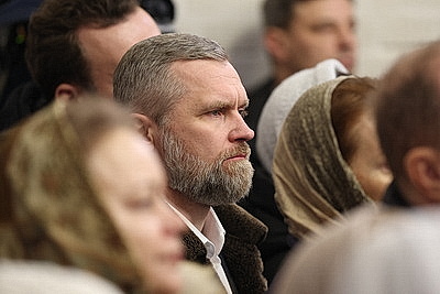 Лукашенко зажег рождественскую свечу в храме в Минском районе