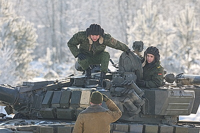 Проверка ВС по поручению Президента продолжается в одной из частей 72-го учебного центра