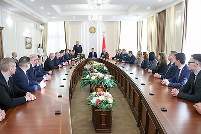 Турчин представил коллективу Аппарата Совета Министров нового вице-премьера