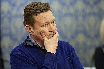 Для научных сотрудников НАН и представителей БГЭУ провели экскурсию во Дворце Независимости