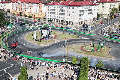 Уникальные авто, напряжение и восторг. Гродно во второй раз принял соревнования по дрифтингу