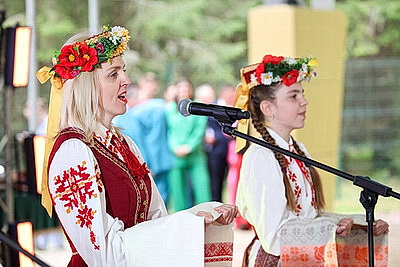 Гала-концерт семейного фестиваля прошел в Воложинском районе