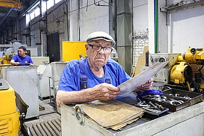 Главы правительств Беларуси и Кыргызстана посетили ОсОО \"Автомаш-Радиатор\"