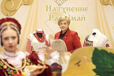 Диалог о будущем сердца страны. В Овальном зале собрались женщины, которые хотят сделать жизнь на селе ярче и комфортнее