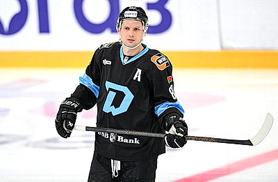 Форвард \"Динамо\" Шипачев набрал тысячный балл в карьере в КХЛ