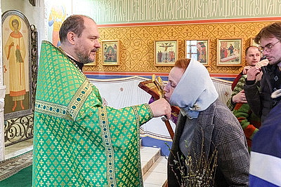 Православные верующие отметили Вербное воскресенье