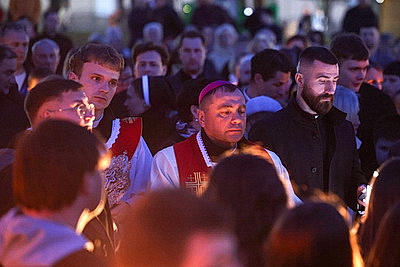 Крестный ход накануне католического Вербного воскресенья прошел в Гродно
