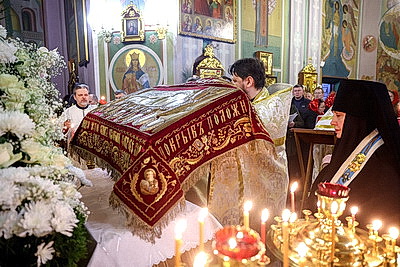 Православные верующие отмечают Пасху