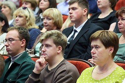 \"Такие встречи дают много полезной информации\". Богодель и Эйсмонт встретились с жителями Молодечно и Новополоцка