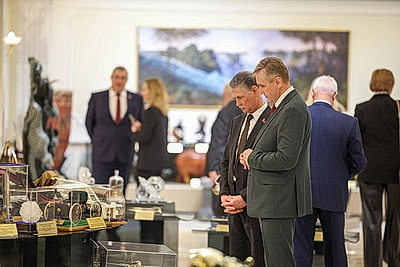 \"Проникнуться атмосферой, в которой работает Президент\". Первая в 2026 году экскурсия прошла во Дворце Независимости