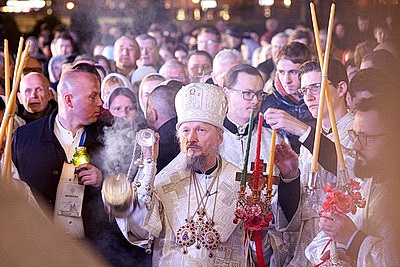 Православные верующие отмечают Пасху