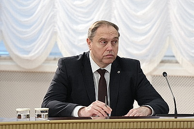 Техника, кадры и надежность сушильного хозяйства. Лукашенко назвал главные условия успеха уборочной