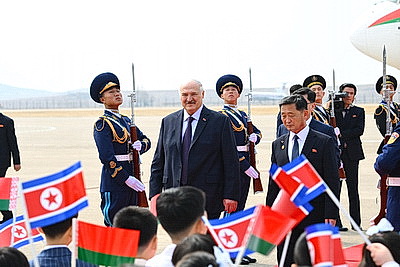 Начался официальный визит Лукашенко в КНДР