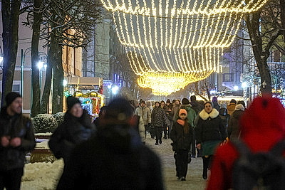 Новогодние гулянья проходят в столице и регионах