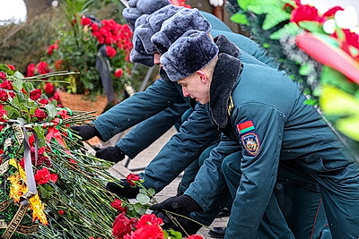 Память, которую не стирает время. Подвиг воинов-интернационалистов почтили в Минске