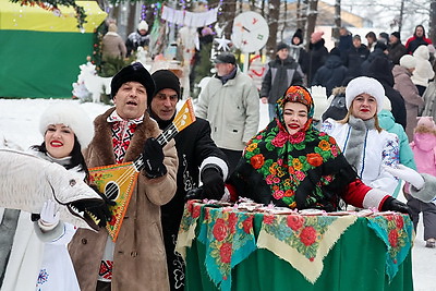 С задором, песнями и вкусными угощениями встретили в Могилеве праздник \"С Рождеством-2026\"