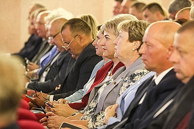 Кочанова: депутаты на местах первыми видят проблемы людей и знают об их реальных потребностях