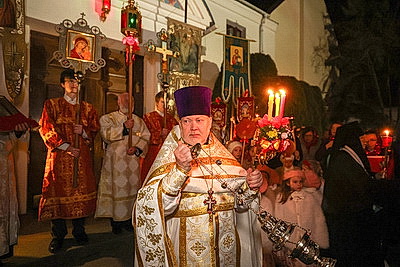 Православные верующие отмечают Пасху