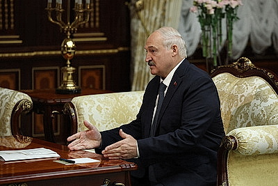 Лукашенко - Белоусову: Беларусь выполняет свои обязательства по охране рубежей Союзного государства