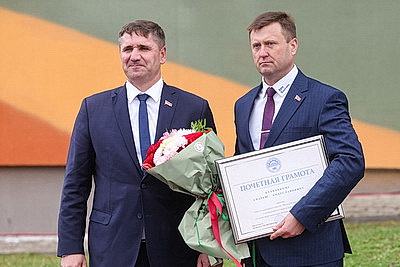 В Гродно ко Дню машиностроителей появился тематический мурал