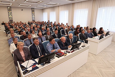 Капремонт, карусели в парке и зарядные станции. В Дзержинске завершается подготовка к \"Дажынкам\"