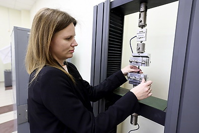 В ВГТУ разрабатывают импортозамещающие композиции на основе полиуретановых отходов