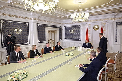 Лукашенко рассмотрел кадровые вопросы