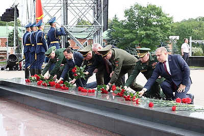 Пламя Вечного огня из Брестской крепости передадут в Центральный парк ВС России \"Патриот\"