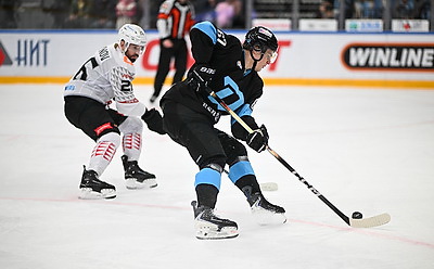 Минские динамовцы в овертайме дома уступили \"Авангарду\"