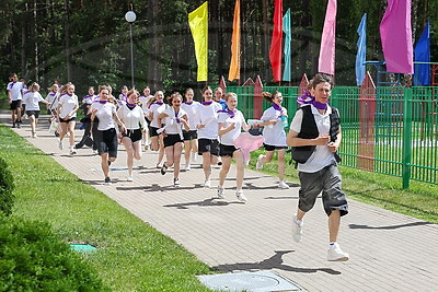 В \"Зубренке\" отдыхают дети из разных стран