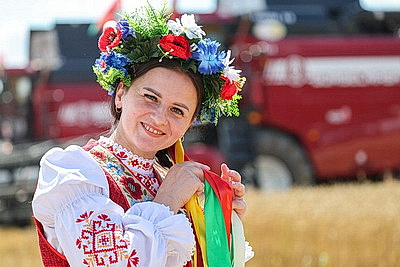Обряд \"Зажинки\" прошел в Витебском районе