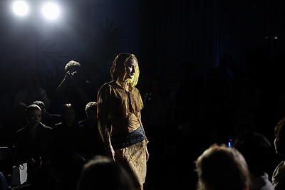 \"Созвездие\" зажигает звезды. Показ мод молодых дизайнеров прошел в лицее БГУ