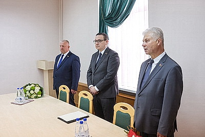 Уполномоченного по делам религий и национальностей представили коллективу в Минске